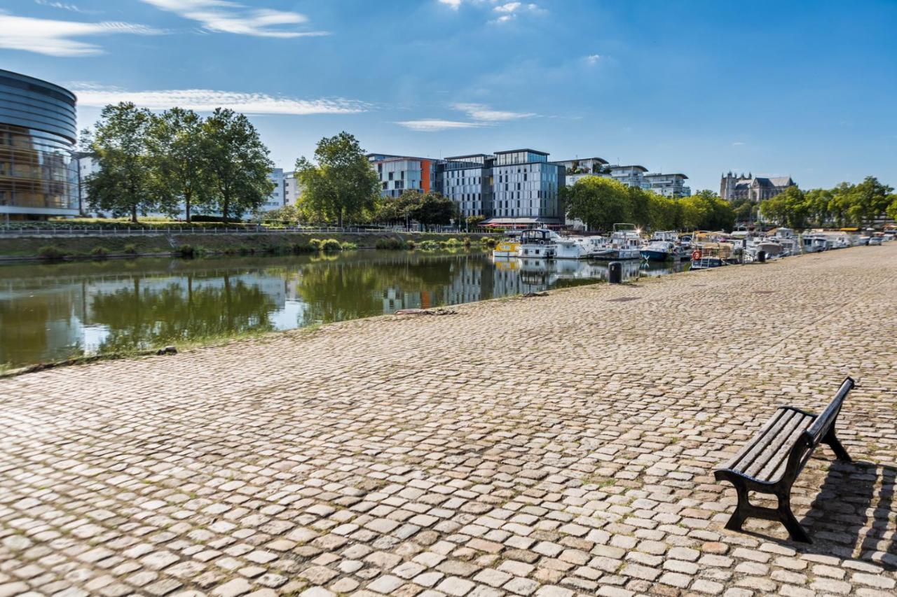 L'idylle : T2 De Standing Avec Parking - Gare/cité Des Congrès/lieu Unique * Nantes